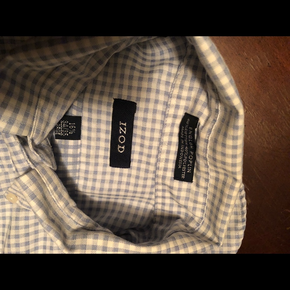 Izod light blue gingham button down large